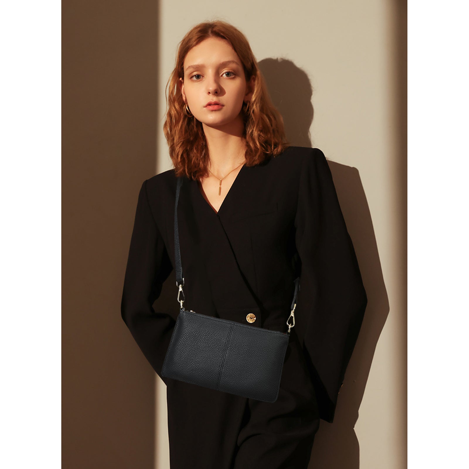 Wristlet Clutch Purse - Chic and Convenient Accessory | Bostanten