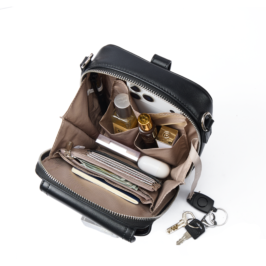 Nevin Vegetable-Tanned Genuine Leather Crossbody Phone Bag